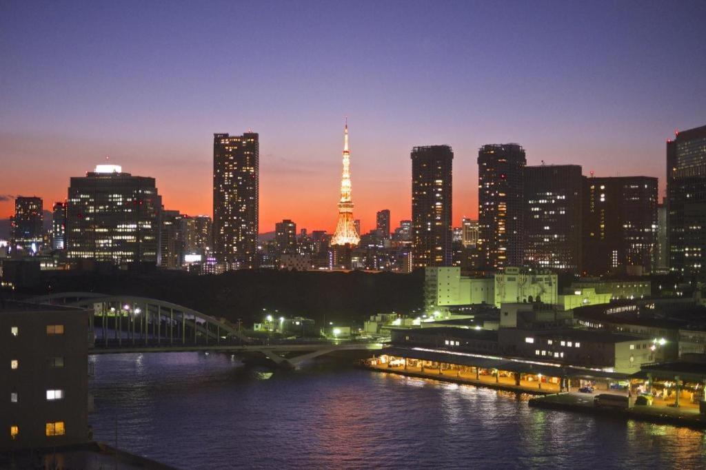 Hotel Shimbashi Sambankan Tōkyō Extérieur photo