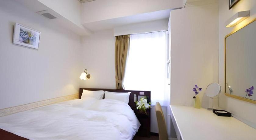 Hotel Shimbashi Sambankan Tōkyō Extérieur photo
