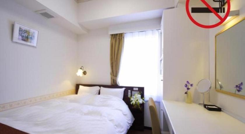 Hotel Shimbashi Sambankan Tōkyō Extérieur photo